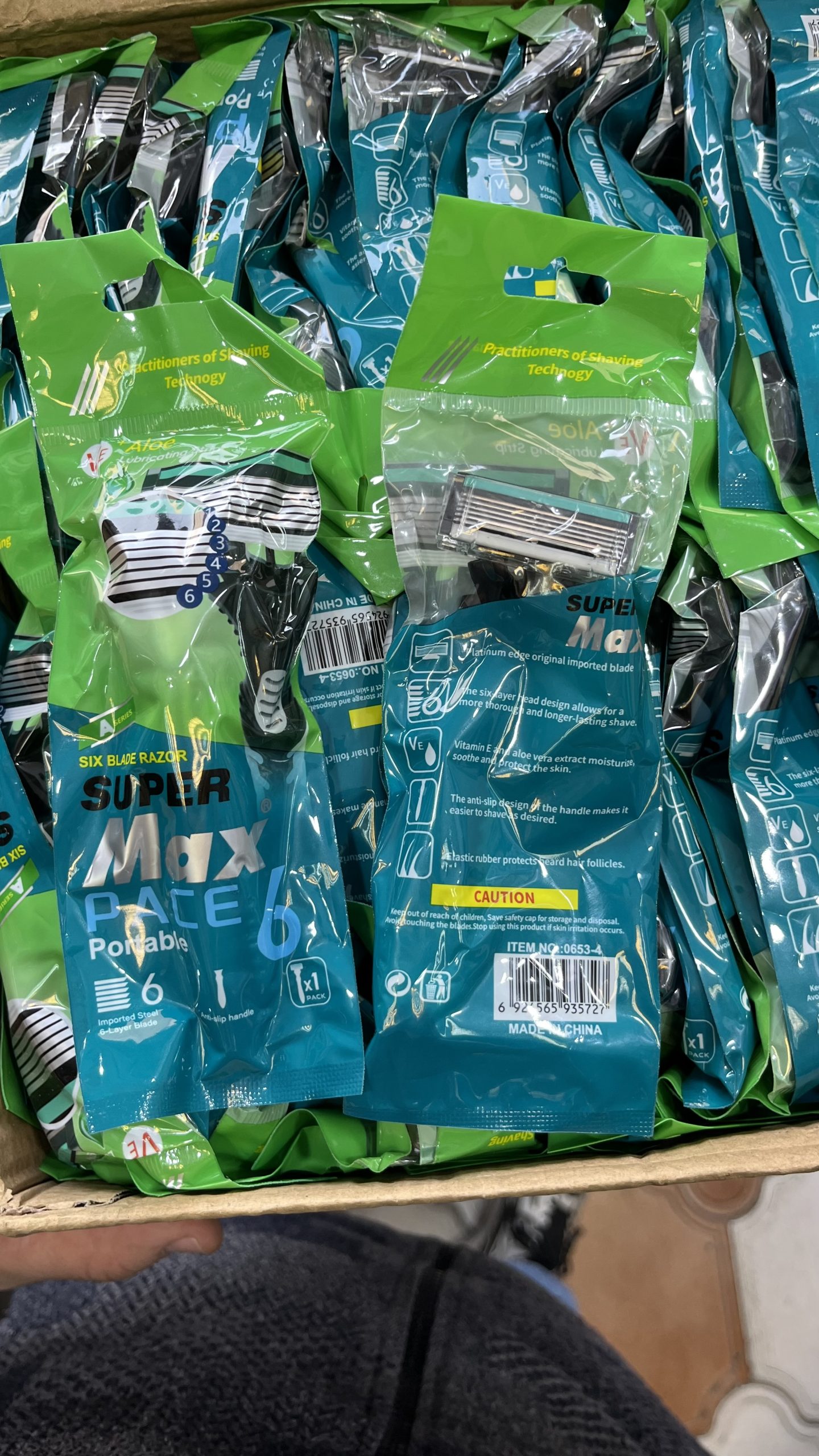 9831f8cc-4d23-4d60-b3d4-ce1224eea845